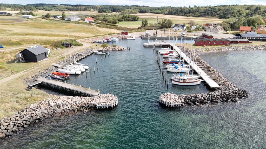 Venø-Hafen - Hafeneinfahrt aus west-süd-westlicher Richtung