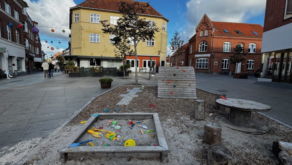Nykøbing - Fußgängerzone ohne besondere architektonische Reize