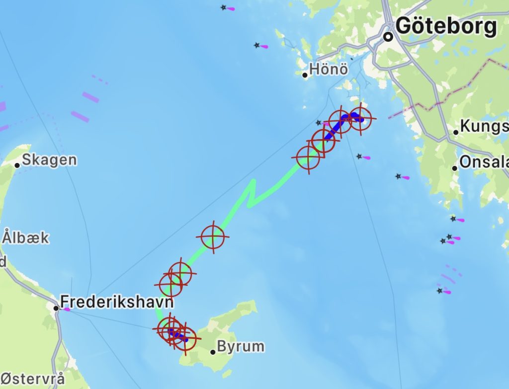 Route Læsø – Vrångö, 27. August 2026 (grün: unter Segeln, blau: unter Motor oder mit Motorunterstützung)